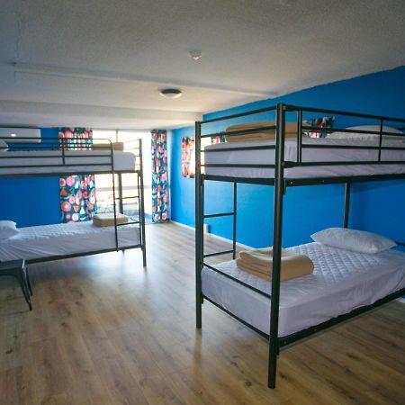 Rainbow Bay Beachhouse Coolangatta Esterno foto