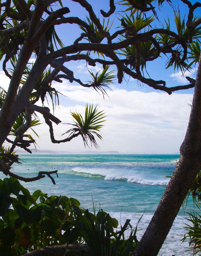 Rainbow Bay Beachhouse Coolangatta Esterno foto